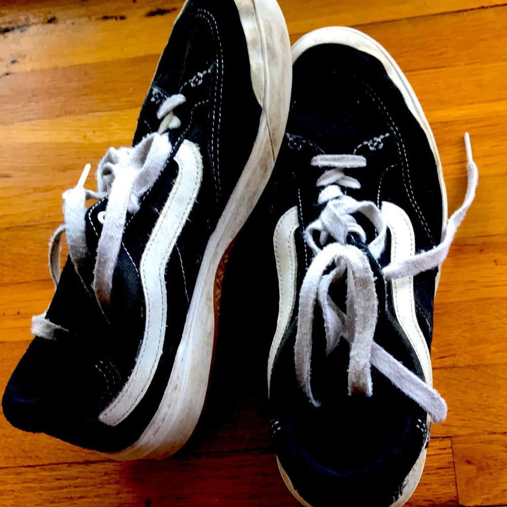 Men’s shoes.